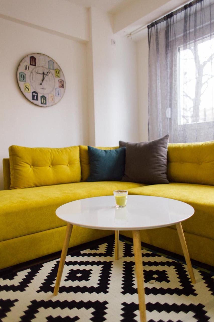 New Center Apartments Ni Εξωτερικό φωτογραφία