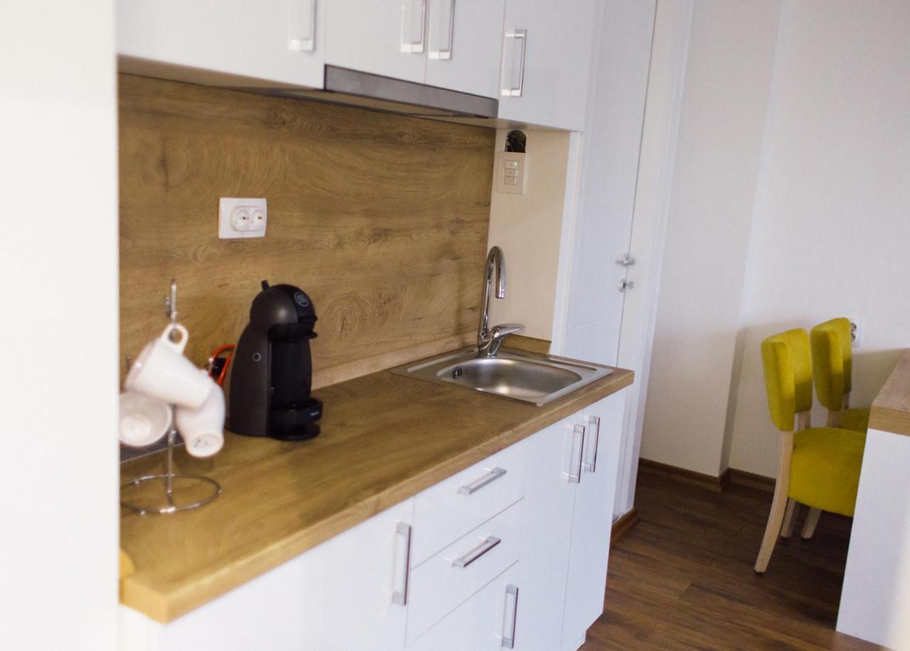 New Center Apartments Ni Εξωτερικό φωτογραφία
